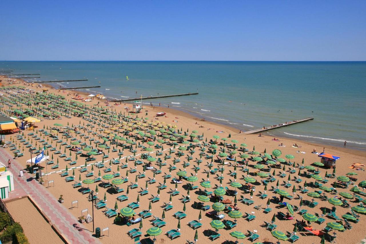 Hotel Smeraldo Lido di Jesolo Eksteriør billede